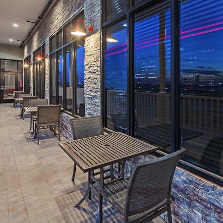 Holiday Inn Lubbock South By Ihg מראה חיצוני תמונה